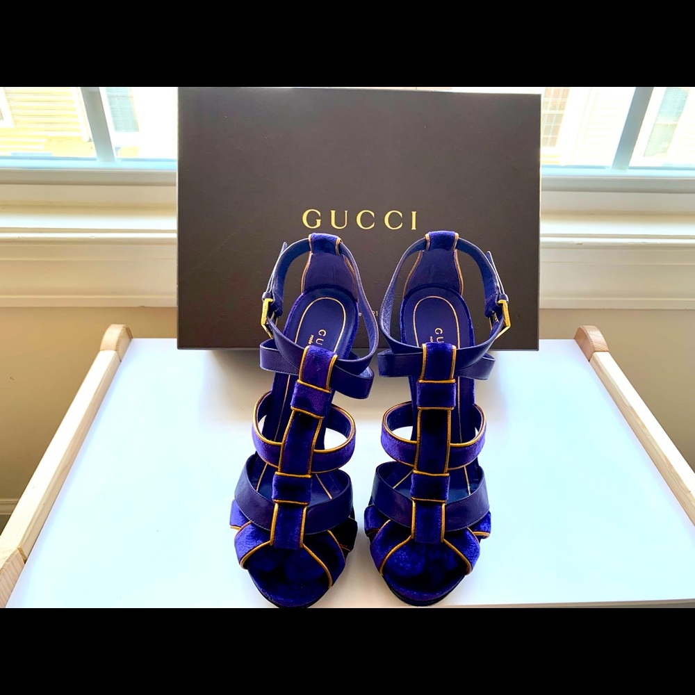 Brand new!! Never wear out only try on for few times at home!! 👠
